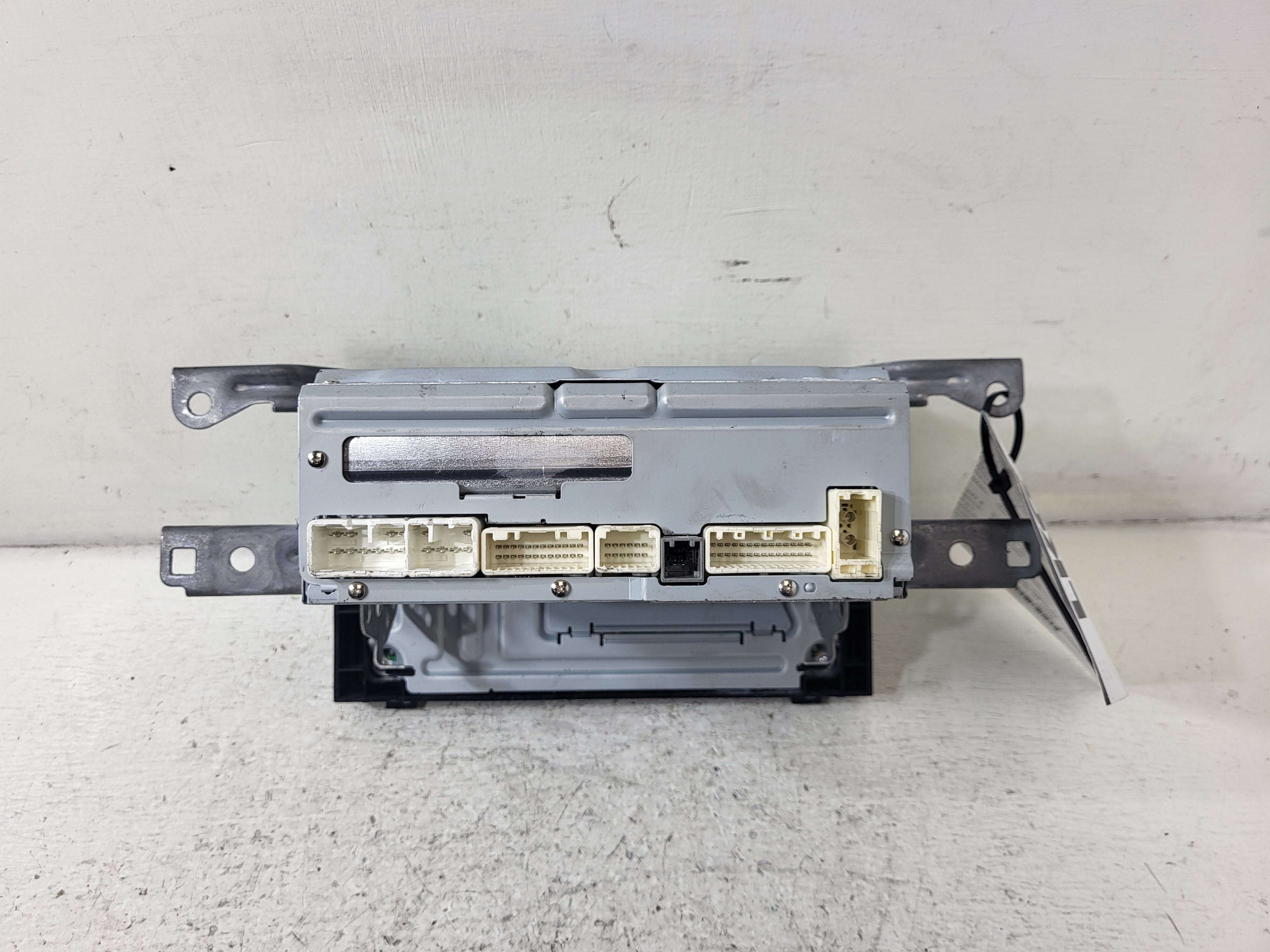 Pre-Owned 2019 Toyota Corolla AM FM Radio Receiver OEM LKQ - Verify Specific Vehicle Fitment In Description - (Good)