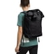 thumbnail image 5 of Mochila The North Face Never Stop Utility Negra para Mujer, 5 of 7