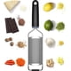 thumbnail image 3 of 31*6,5 cm-Rallador manual de queso y cítricos Zester Premium Classic Sharp de acero inoxidable, ideal para parmesano, queso duro, jengibre, chocolate, nuez moscada y trufa, 3 of 5