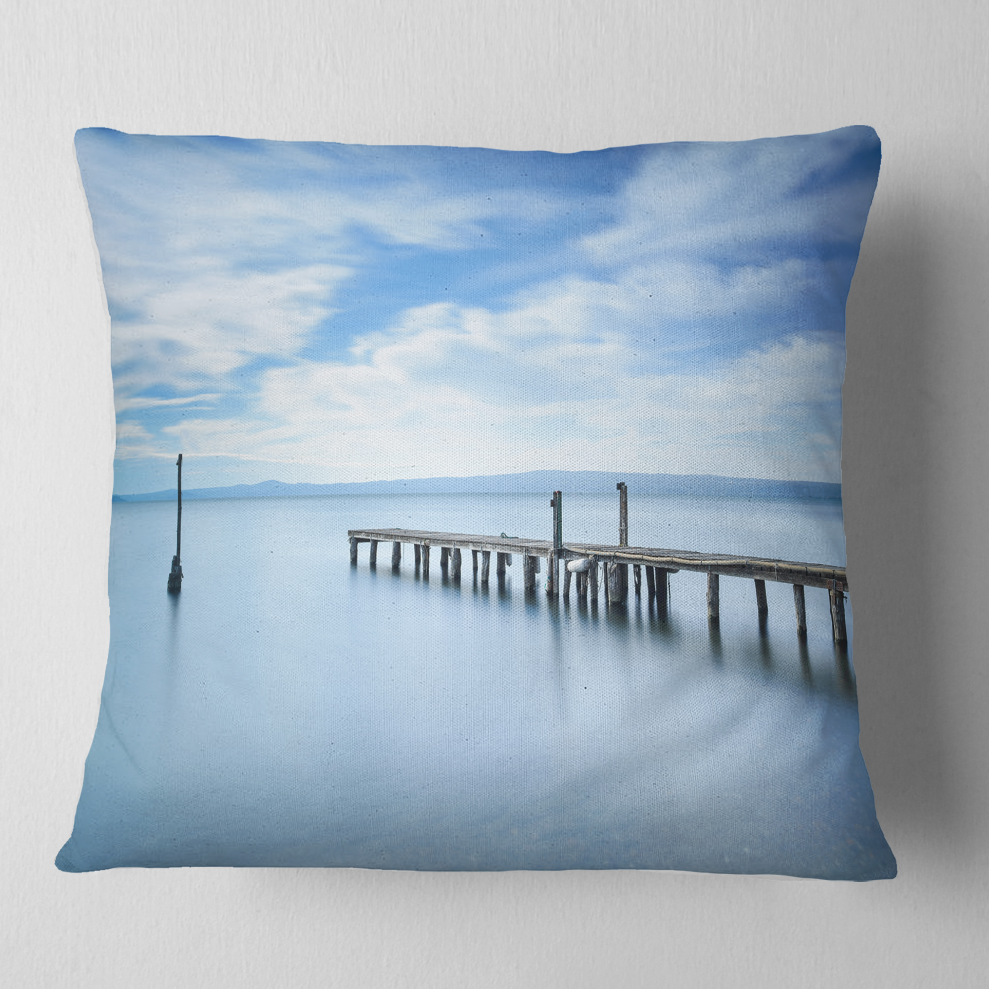 Designart Bright Sky and Blue Sea - Seascape Throw Pillow - 16x16