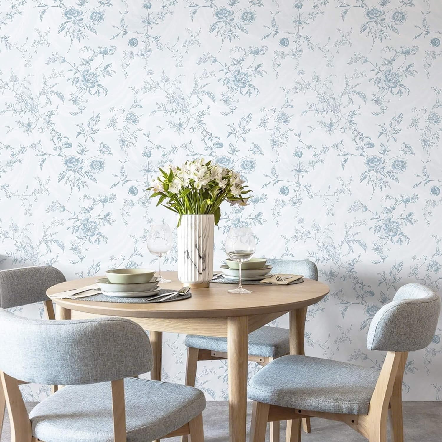 Blue Wallpaper Peel and Stick Floral Vintage Stick on Wall Paper French Textured Contact Paper for Cabinet Removable Self Adhesive Wallpaper Vinyl Roll Shelf Deco, 17.3x196in