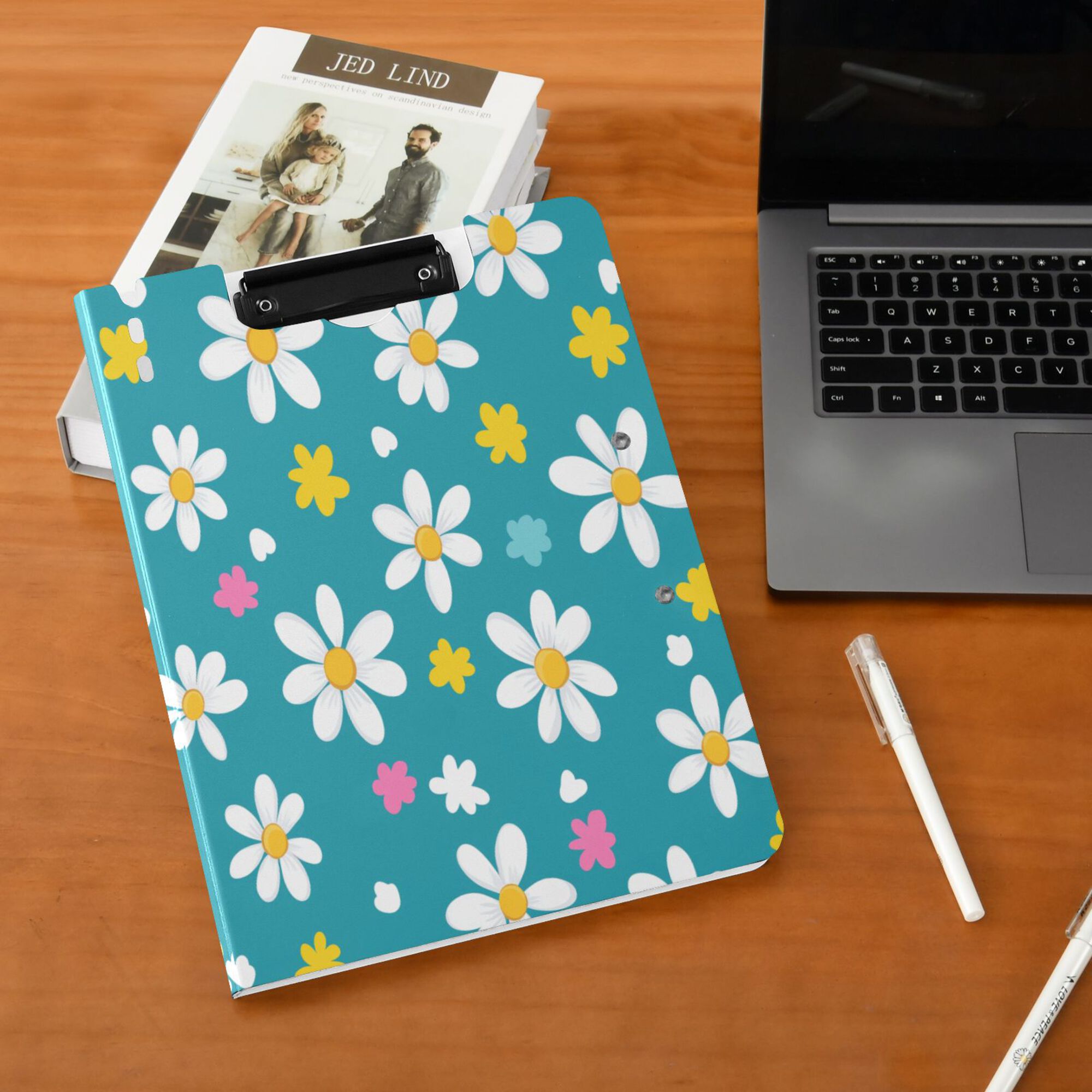 FORMRS A4 Clipboard Folder with Pen Holder Horizontal Foldable School Office Binder, Small Daisy
