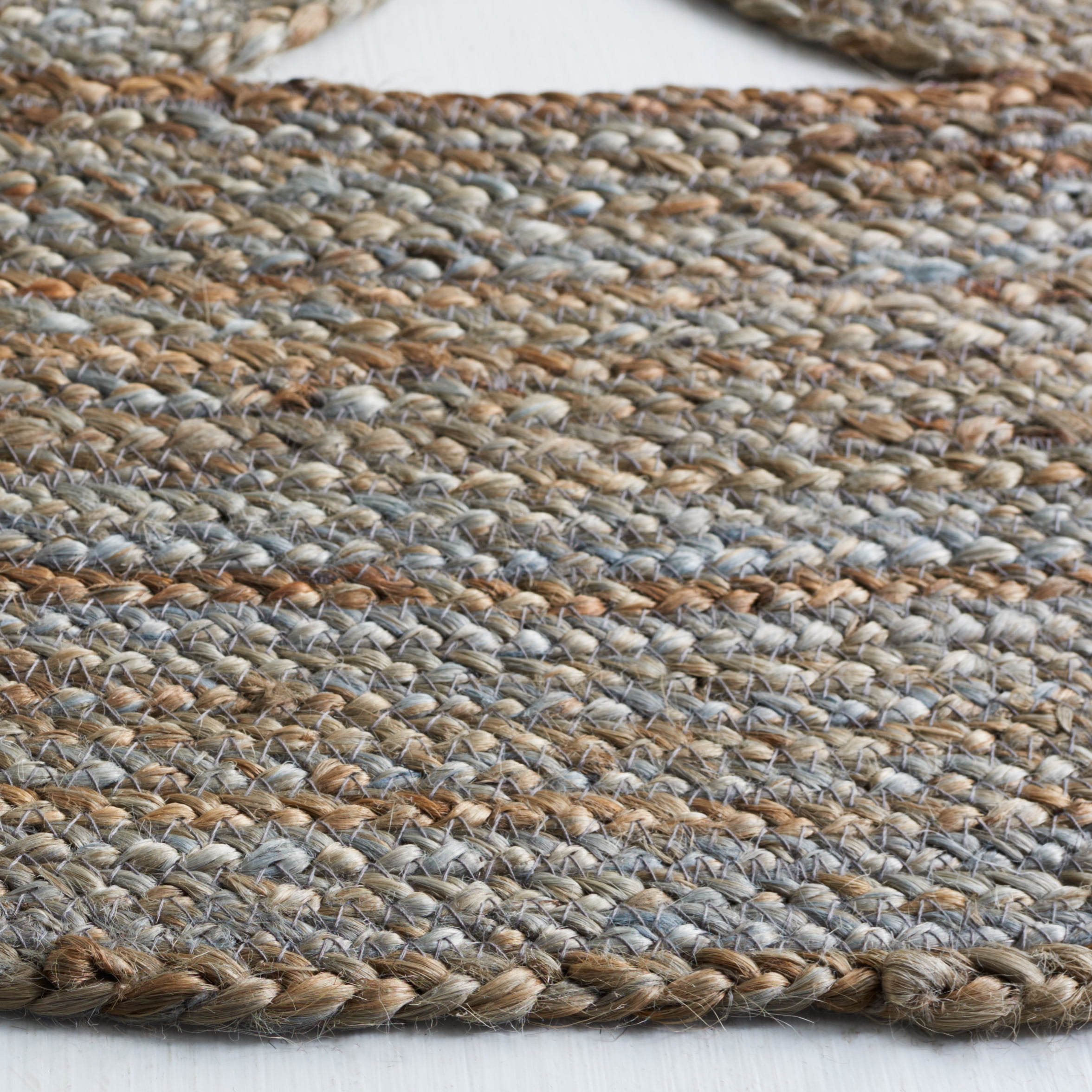SAFAVIEH Natural Fiber Morgan Braided Jute Area Rug, Grey, 6'6" x 6'6" Round