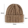 thumbnail image 2 of Gorro de lana de invierno cálido de poliéster de punto suave para mujer, 2 of 5