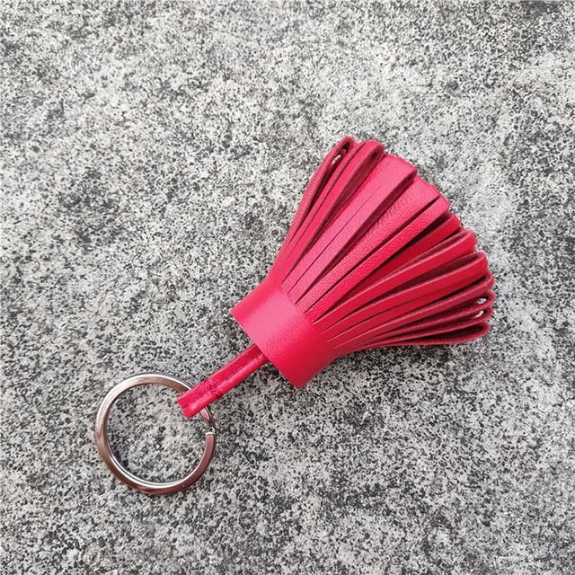 Keychain Decorative Keyring Leather Pendant Tassel Handmade Handicraft Key Keyring Decoration Backpack Purse Chain Hanging Decoration Holder Purse Wallet Red