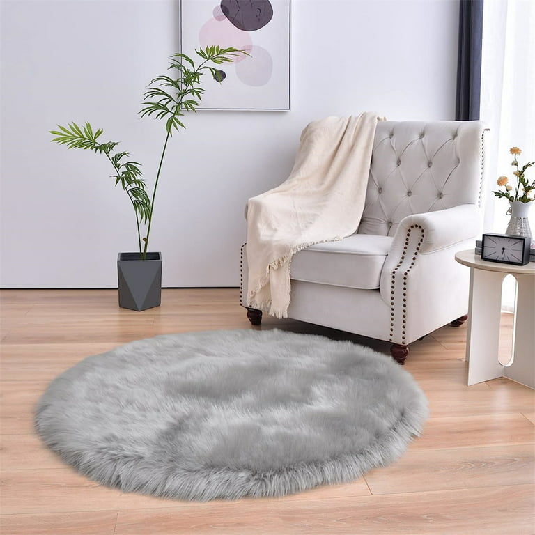  TENNOLA 15.7 Inch Small Round Rug, White Rug Mini Carpet Faux  Rabbit Fur Rug Small Carpet for Desk Circle Rugs for Bedroom Dorm Office  Round Area Rug for Chair : Home