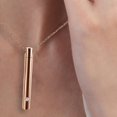 thumbnail image 3 of Collar de urna conmemorativa Zulema resistente Impermeable, 3 of 8