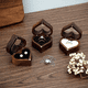 thumbnail image 5 of Caja Anillos Corazón Madera Nogal Para De Boda Transparente Blanco, 5 of 5