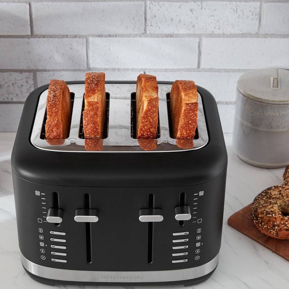 KitchenAid 4 Slice Metal Toaster | Matte Black