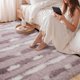 thumbnail image 4 of Alfombra Merelax, 152 x 244 cm, rayas mullidas, violeta claro y blanco, 4 of 9