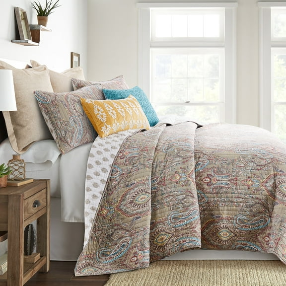 Levtex Home - Presidio Quilt Set - Full/Queen Quilt and Two Standard Shams - Paisley Medallion - Brown Red Taupe Teal - Quilt (88x92in.) and Shams (20x26in.) - Reversible - Cotton/Cotton