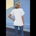thumbnail image 2 of Camiseta Holgada Informal de Color Liso con Cuello en V para Mujer, Corta, , Talla XXL, 2 of 10