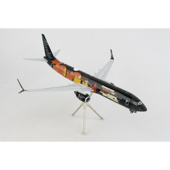 Boeing 737-900ER Commercial Aircraft "Alaska Airlines" Black w/Graphics "Gemini 200" 1/200 Diecast Model Airplane by GeminiJets