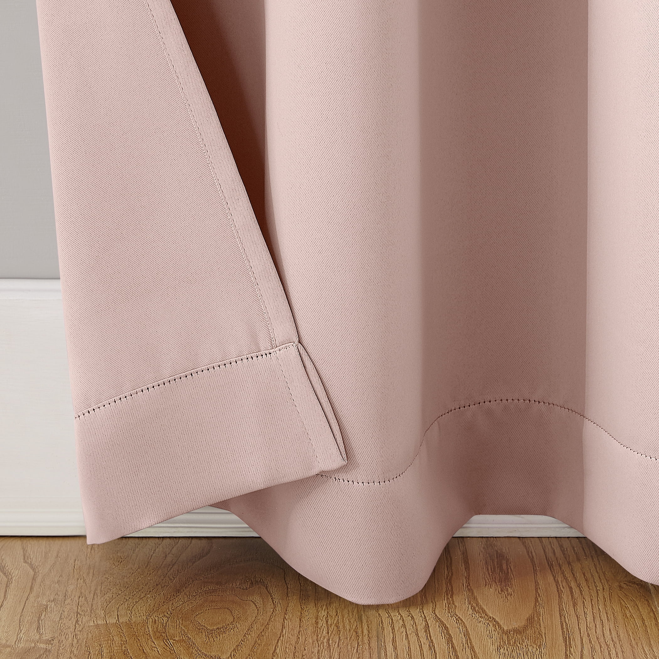 Sun Zero Riley Kids Bedroom Blackout Grommet Single Curtain Panel, 40" X 95"