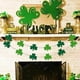 thumbnail image 1 of Corona de cuentas de madera del Día de San Patricio | Decoración colgante con borlas de tela verde | Exposición de clips rústicos de fotos de 230 cm | Ornamento mural moderno boho | Regalo para el, 1 of 7