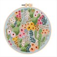thumbnail image 1 of El Kit de Bordado para Principiantes y Entusiastas del Bordado Incluye Paisaje Floral con Agujas de Hilo,C, 1 of 5