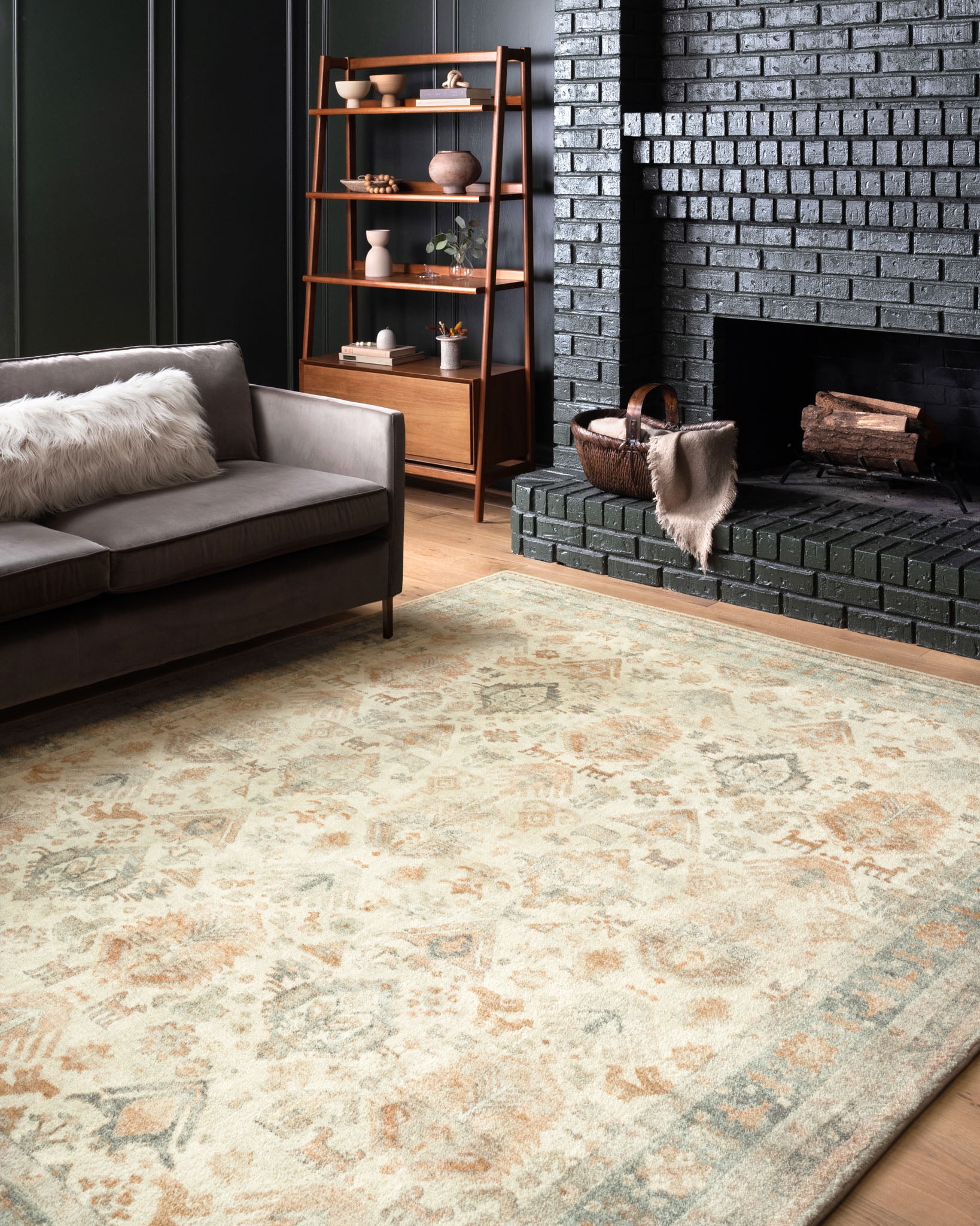 Loloi Rosette Beige / Multi 2'-6" x 9'-9" Runner Rug