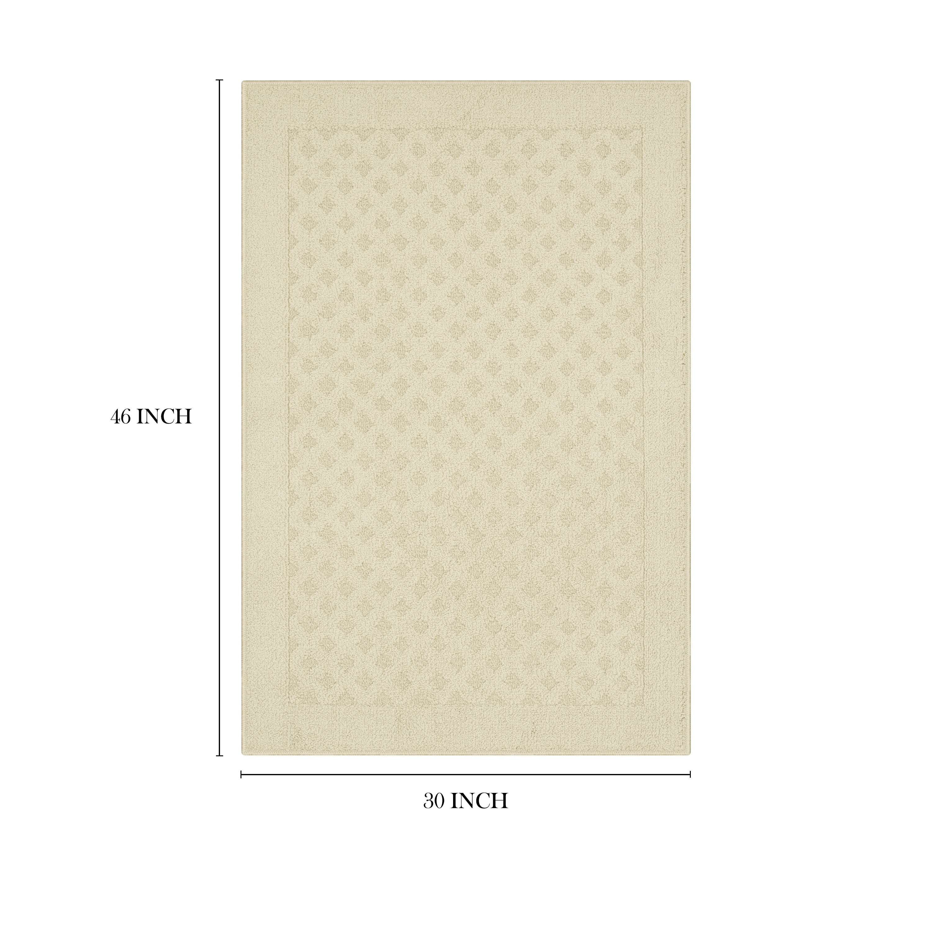 Mainstays Dylan Solid Diamond Indoor Accent Rug, Beige, Skid-Resistant, 2'6" x 3'10"