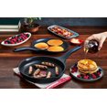 thumbnail image 2 of T-fal Cast Aluminum 26cm Grill Pan, 2 of 5