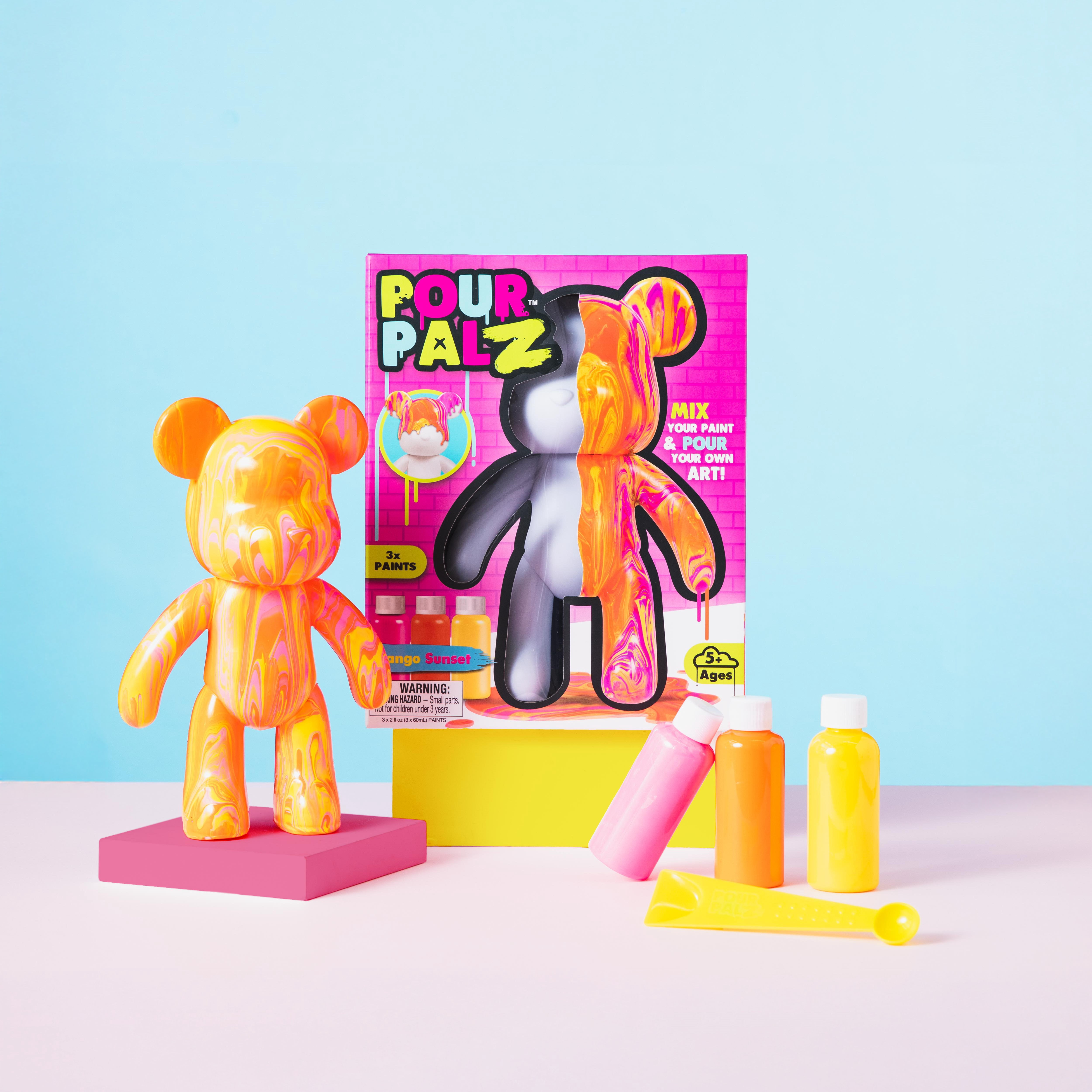 New Arte 90 ポンパドールダンサーペア Pour Palz 9” Bear, Mango Sunset, DIY Paint & Pour Craft Kit for