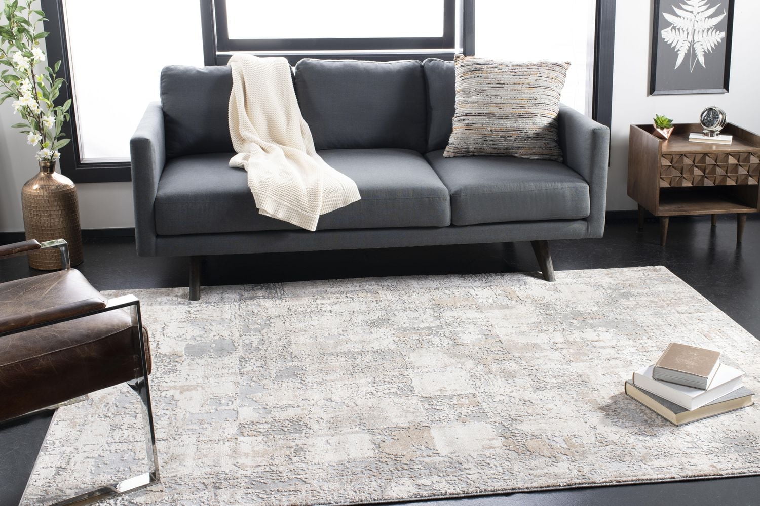 SAFAVIEH Invista Phillip Abstract Area Rug