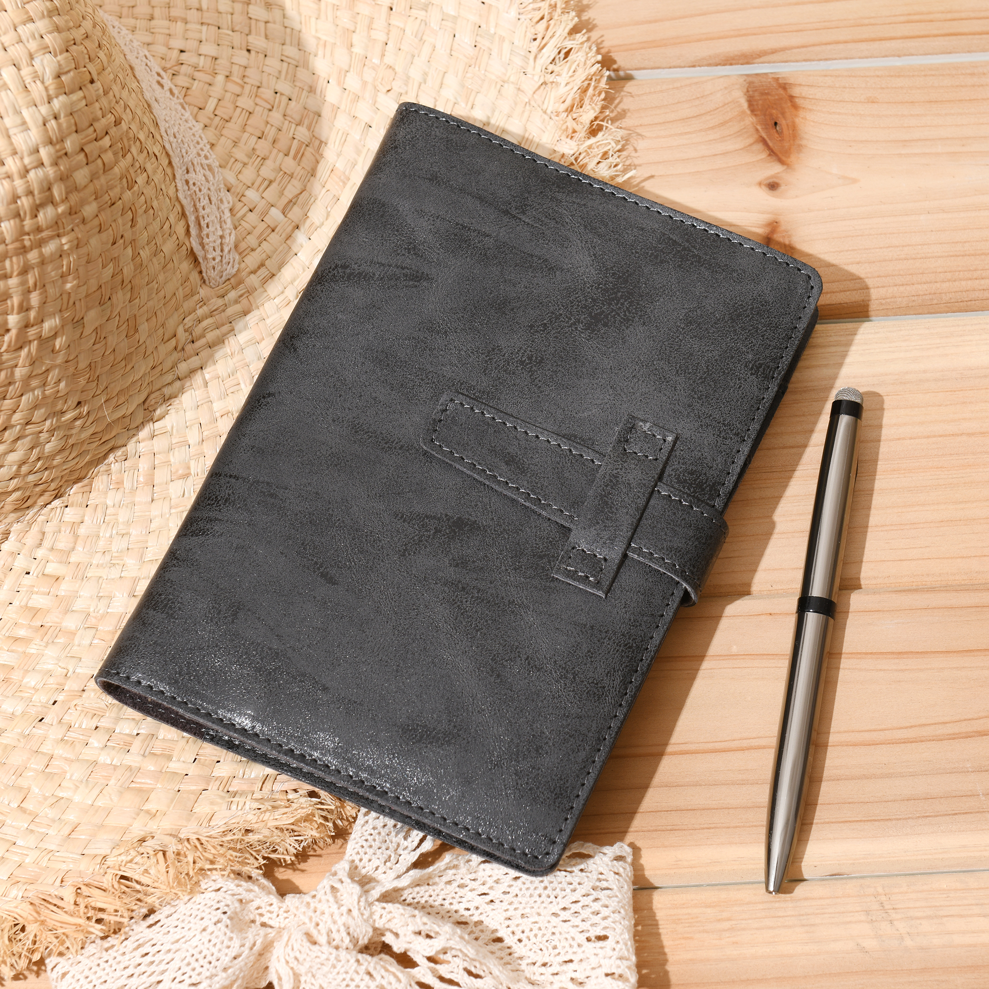 Wonderpool Leather Journal Refillable Binder A6 Writing Notebook Folder Organiser with Dotted Paper & Multi Pockets Cover for Business School Travel (A6, Black)
