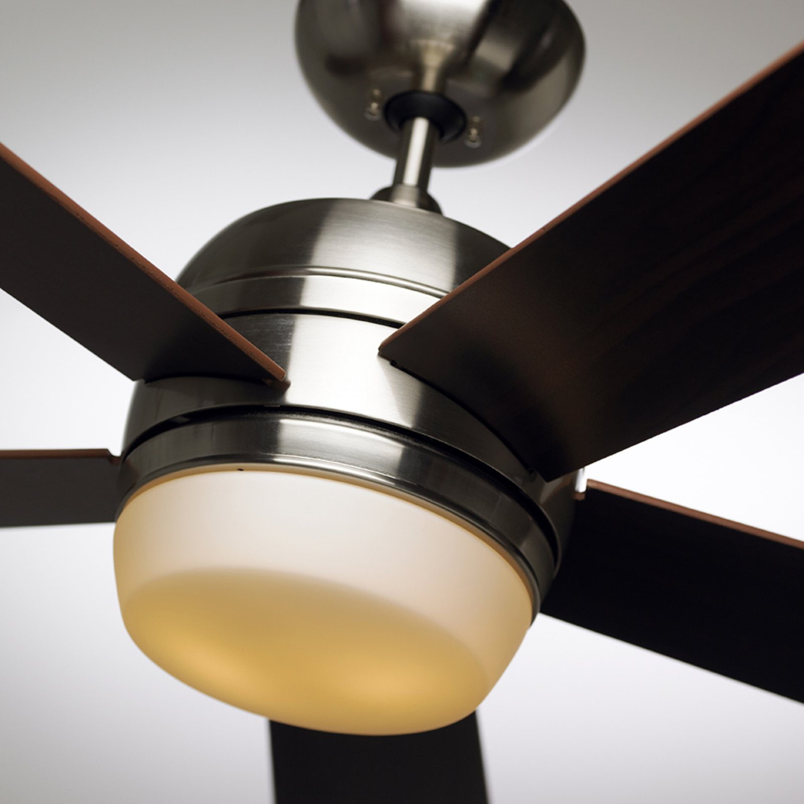 Emerson 52 In Atomical Indoor Outdoor Ceiling Fan Walmart Com