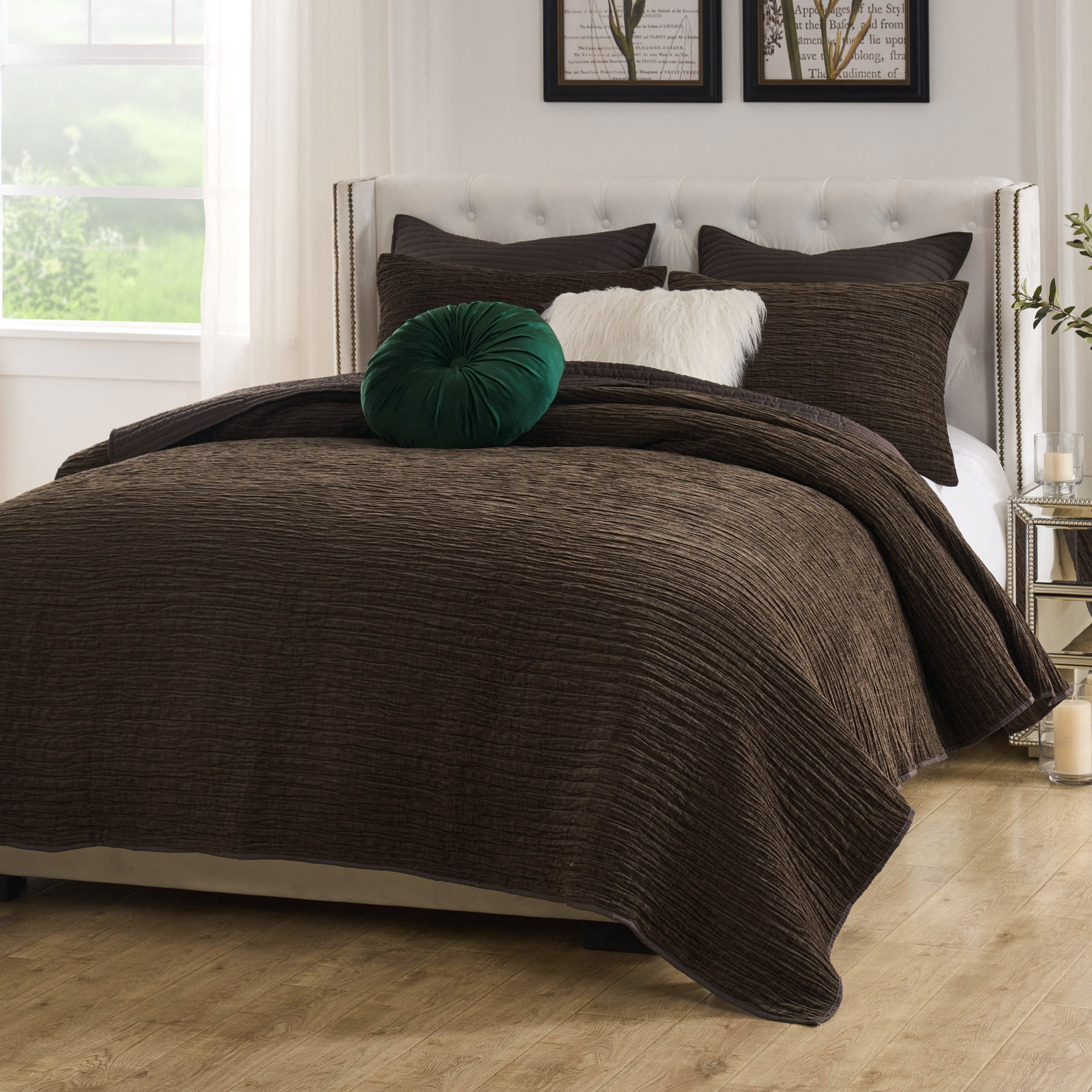 Greenland Home Fashions Velvet Crush Chocolate Textured Plush Chenille Coverlet Set, All Ages, 2-Piece Twin/Twin XL