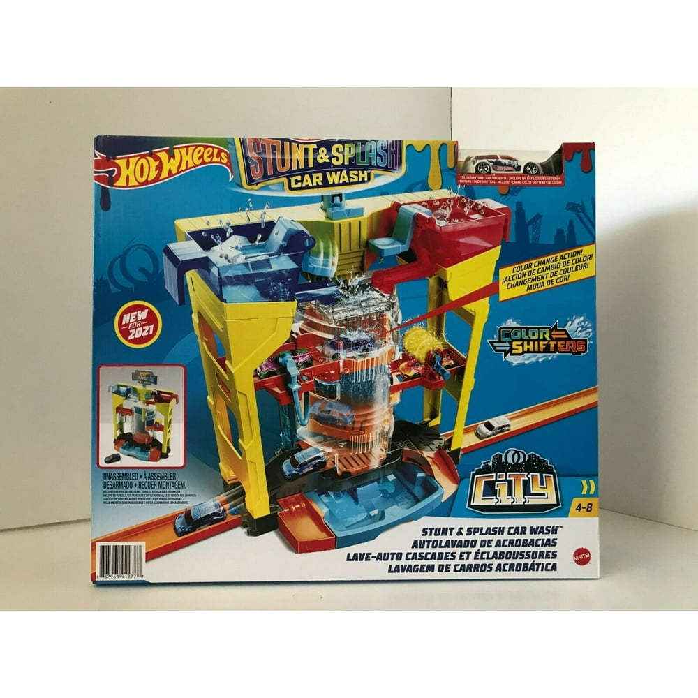 Hot Wheels Stunt&Splash Car Wash Color Shifters Car Included