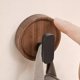 thumbnail image 5 of Gancho autoadhesivo de madera maciza, soporte decorativo para toallas con llave de nogal, colgador de puerta, perchero de pared, organizador de cocina y baño, 5 of 5