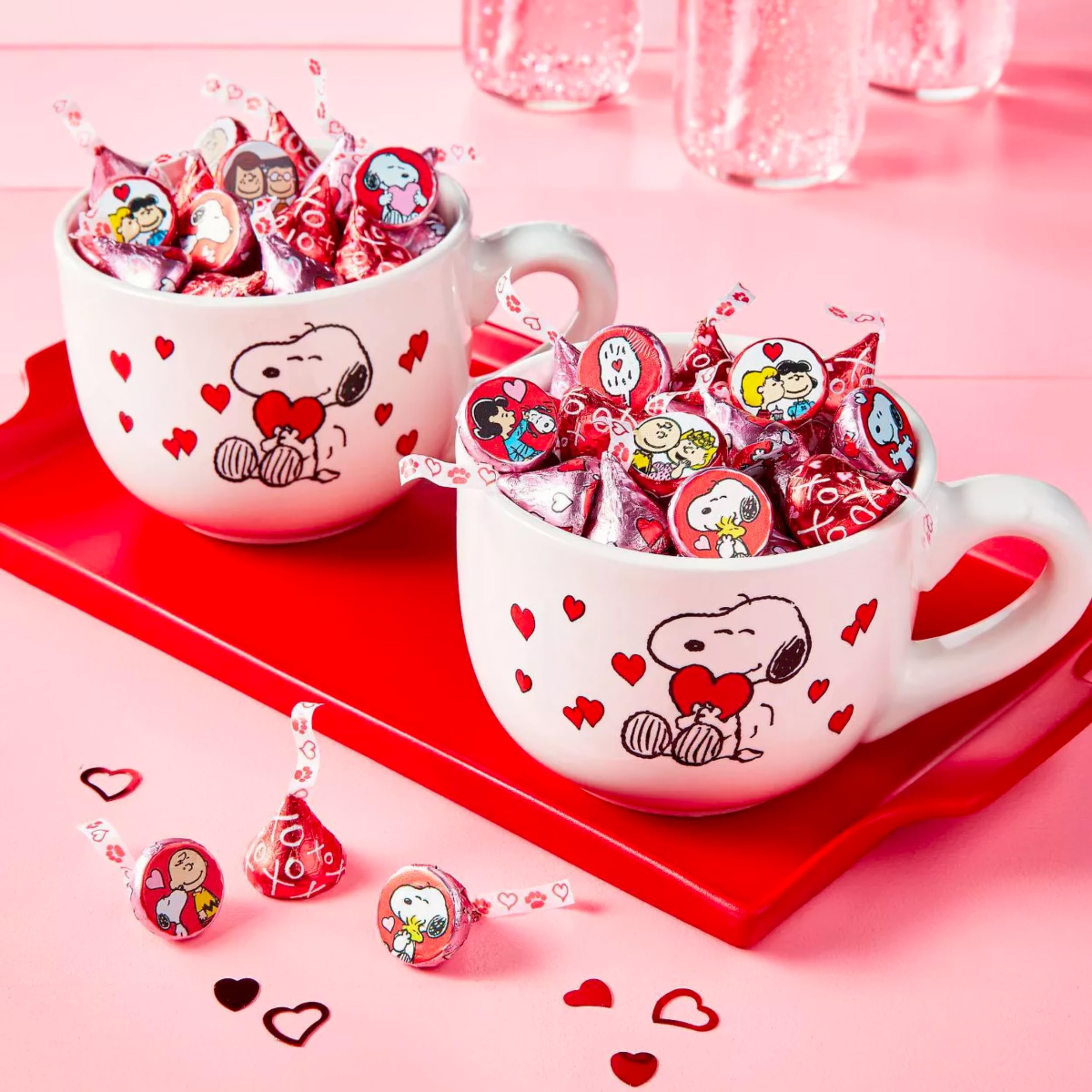 Valentineâ€™s Day HERSHYS Kisses Snoopy, Milk Chocolate 2 Pound Bulk Bag, Romantic Gift, Individually Wrapped