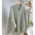 thumbnail image 3 of Suéter de punto cálido estilo holgado para mujer, moda de otoño e invierno, para exteriores, estilo informal, 3 of 4