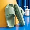 thumbnail image 1 of Zapatillas de casa de baño con plataforma gruesa para mujer, chanclas antideslizantes de verano 2023 con suela blanda EVA para interiores Tan Jianjun unisex, 1 of 2