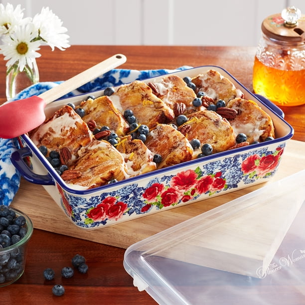 The Pioneer Woman Heritage Floral Ceramic Baker with Lid, 9