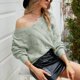 thumbnail image 2 of Suéter con cuello en V para mujer Moda Suelta Casual Color sólido Cuello en V Jersey Linterna Manga larga Suéter de punto hueco Verde S, 2 of 5