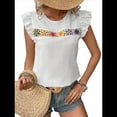 thumbnail image 1 of Blusa de Verano con Bordado Floral para Mujer, Cuello Redondo, Corta L, 1 of 9