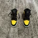 thumbnail image 1 of Jo r-dan 1 Retro Mid New Love 2017 G’s Size 6.5, 1 of 5