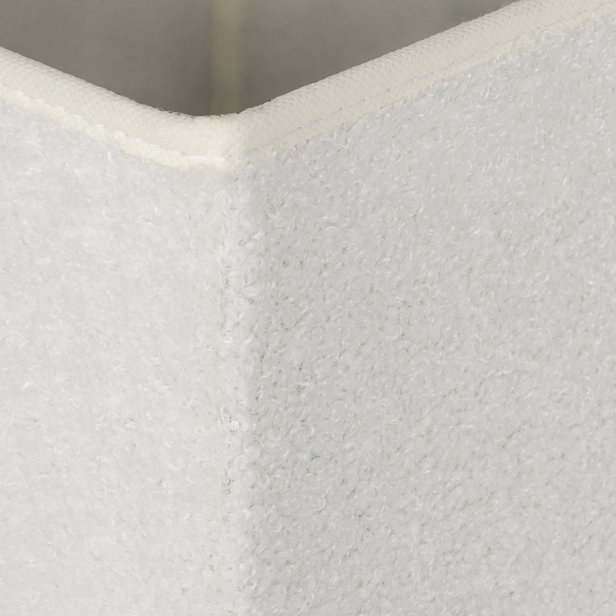 Neatfreak Kids Fuzzy Storage Cube, with grommet handle