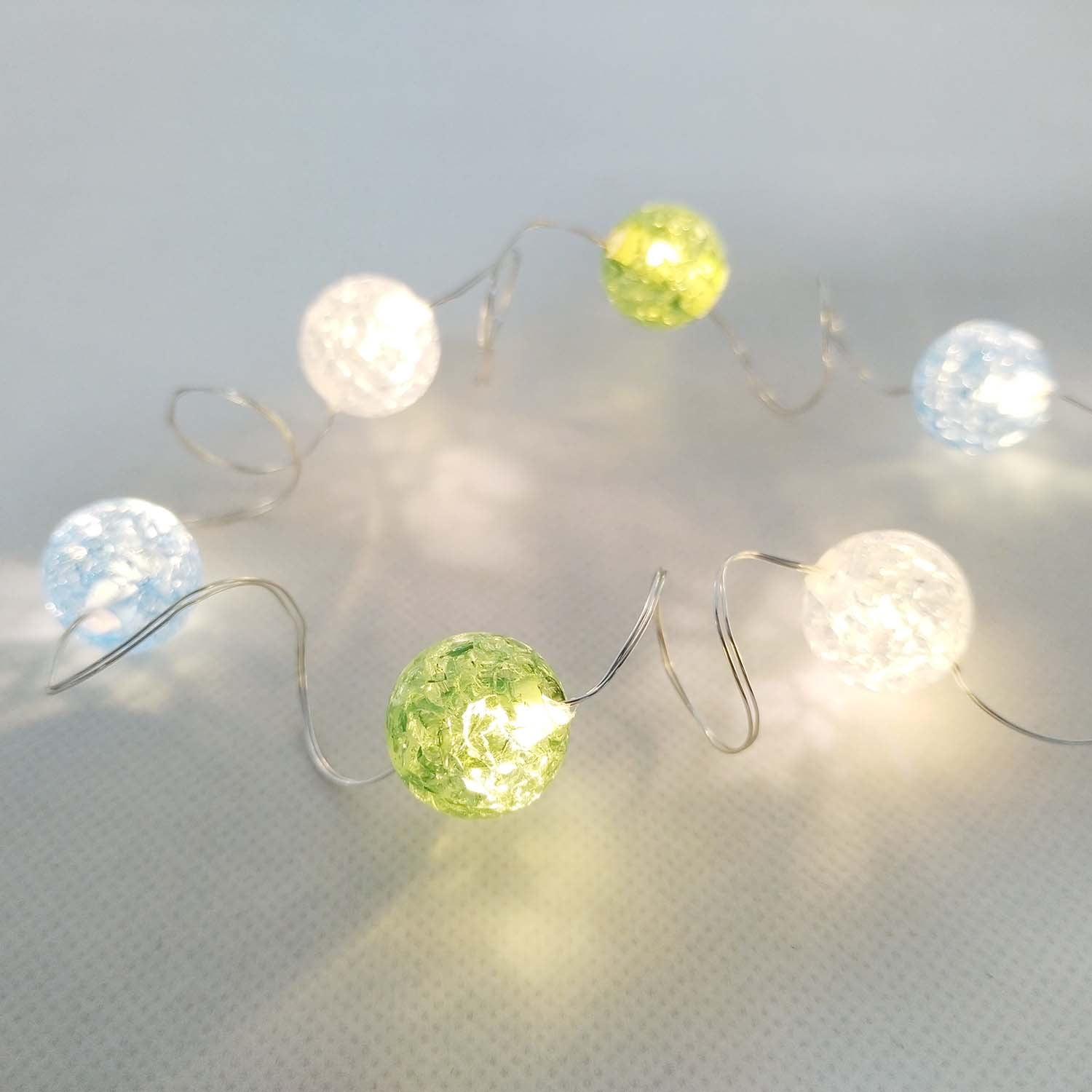 Mainstays 5ft Cracked Ball Indoor LED Fairy String Lights with Battery Operated Automatic Timer - 15 LED Lights