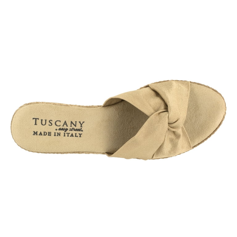 Tuscany by easy street dinah hotsell wedge sandals