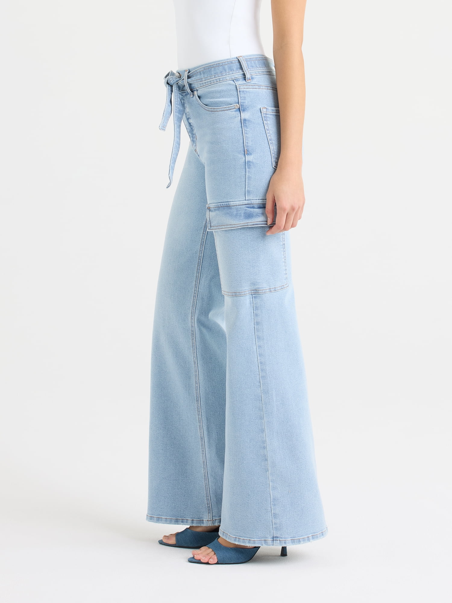 Sofia by Sofia Vergara Women's and Women's Plus Margot Wide Leg High Rise Cargo Jeans with Belt, Sizes 0-28W