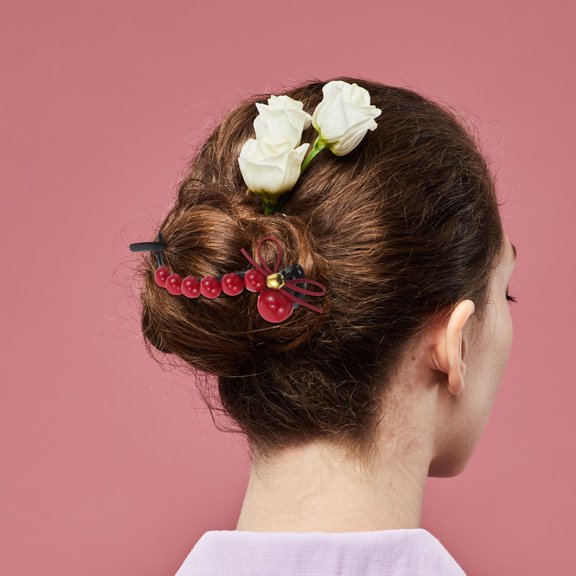 FRCOLOR  Stylish Barrette French Hair Clips for Women Twist Pin Miss Red