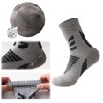 thumbnail image 3 of Calcetines deportivos para hombre que absorben la humedad y repelen el sudor para caminar y correr., 3 of 5