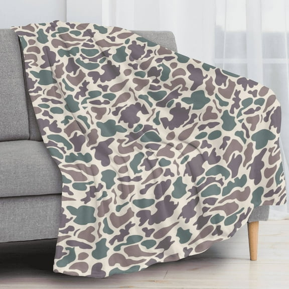 Camouflage printed blanket, flannel blanket, suitable for all seasons, comfortable and durable office nap sofa bed(30*40IN)