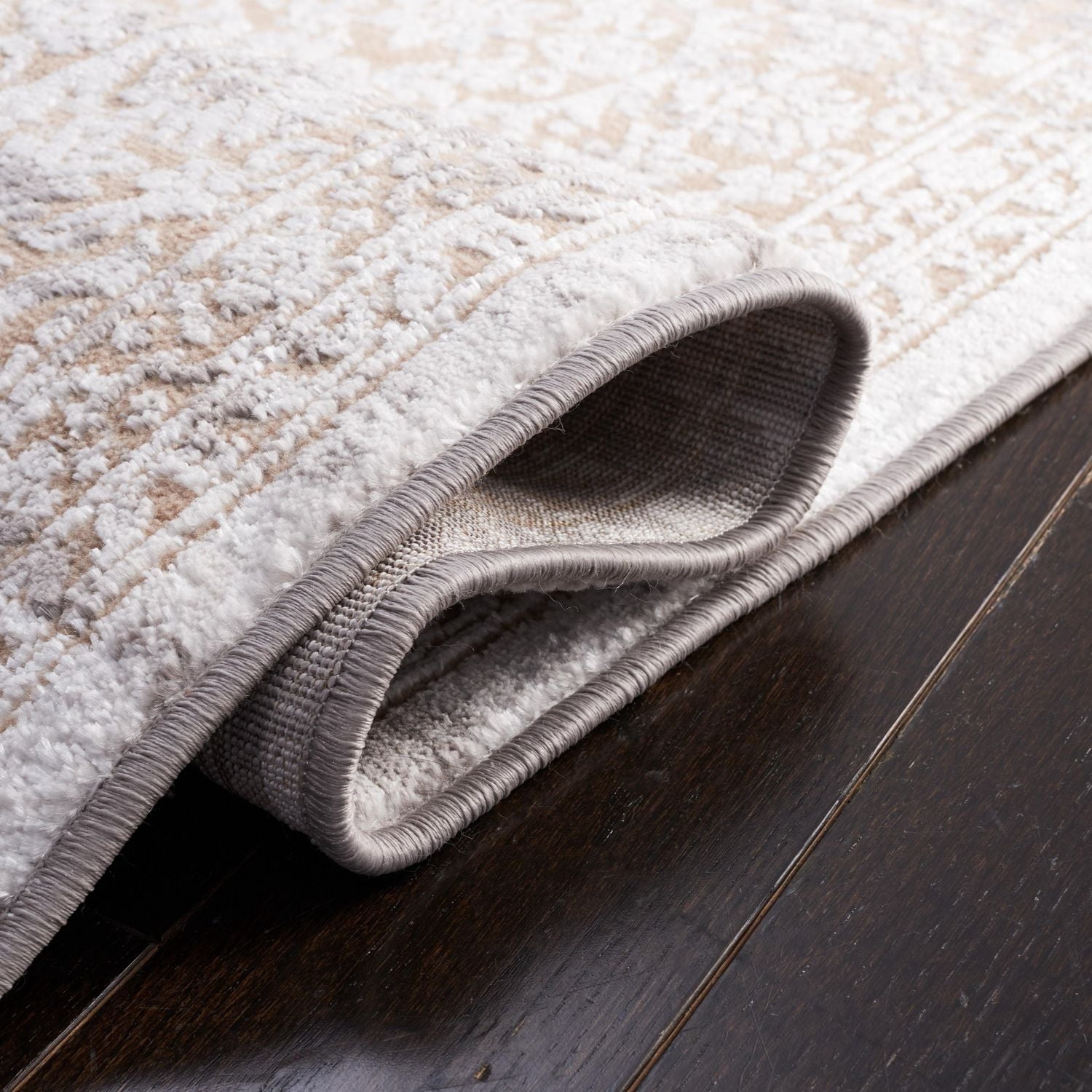 SAFAVIEH Amelia Velda Tapis Abstrait