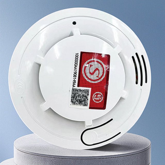 1/2pcs Detector de humo de alarma de incendio en el hogar con baterías Sensor de humo Alarma Protección contra incendios Detector de humo Sistema de seguridad para el hogar