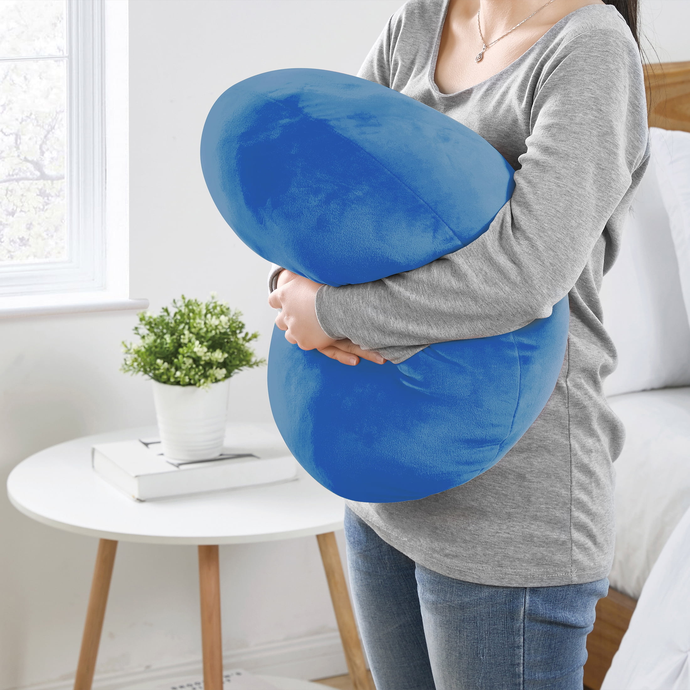 Mainstays 21" x 21" Cobalt Blue Squishy Extra Soft Round Decorative Pillow