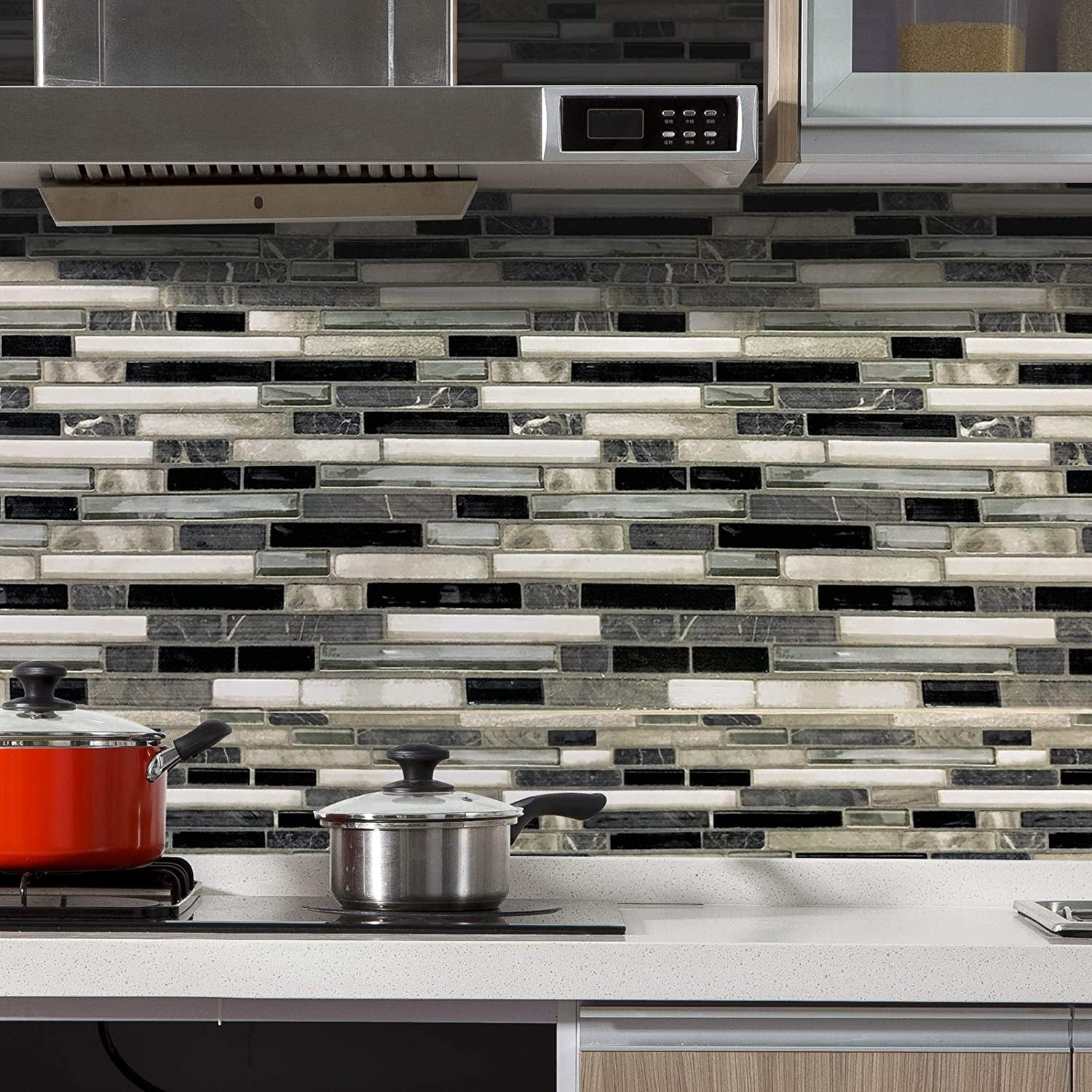 Eimtopy Peel and Stick Removable Wallpaper Modern 236'x17.7' Kitchen Backsplash Tile Wallpaper Black and White Bathroom Self Adhesive Wallpaper Glossy Contact Paper for Countertops Waterproof