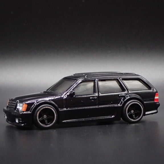 Open Box MERCEDES-BENZ E 36 ESTATE STATION WAGON SPECIAL ED 1:64 SCALE DIECAST MODEL CAR