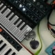 thumbnail image 4 of BESTYASH Pedal Pie Para Piano Digital Color Negro Con Controlador Momentáneo Y Fácil Transporte, 4 of 8